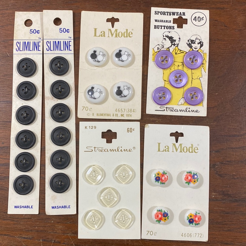 70s & 80s vintage buttons new never used sewing notions VNTG NIP NIB VTG lot set